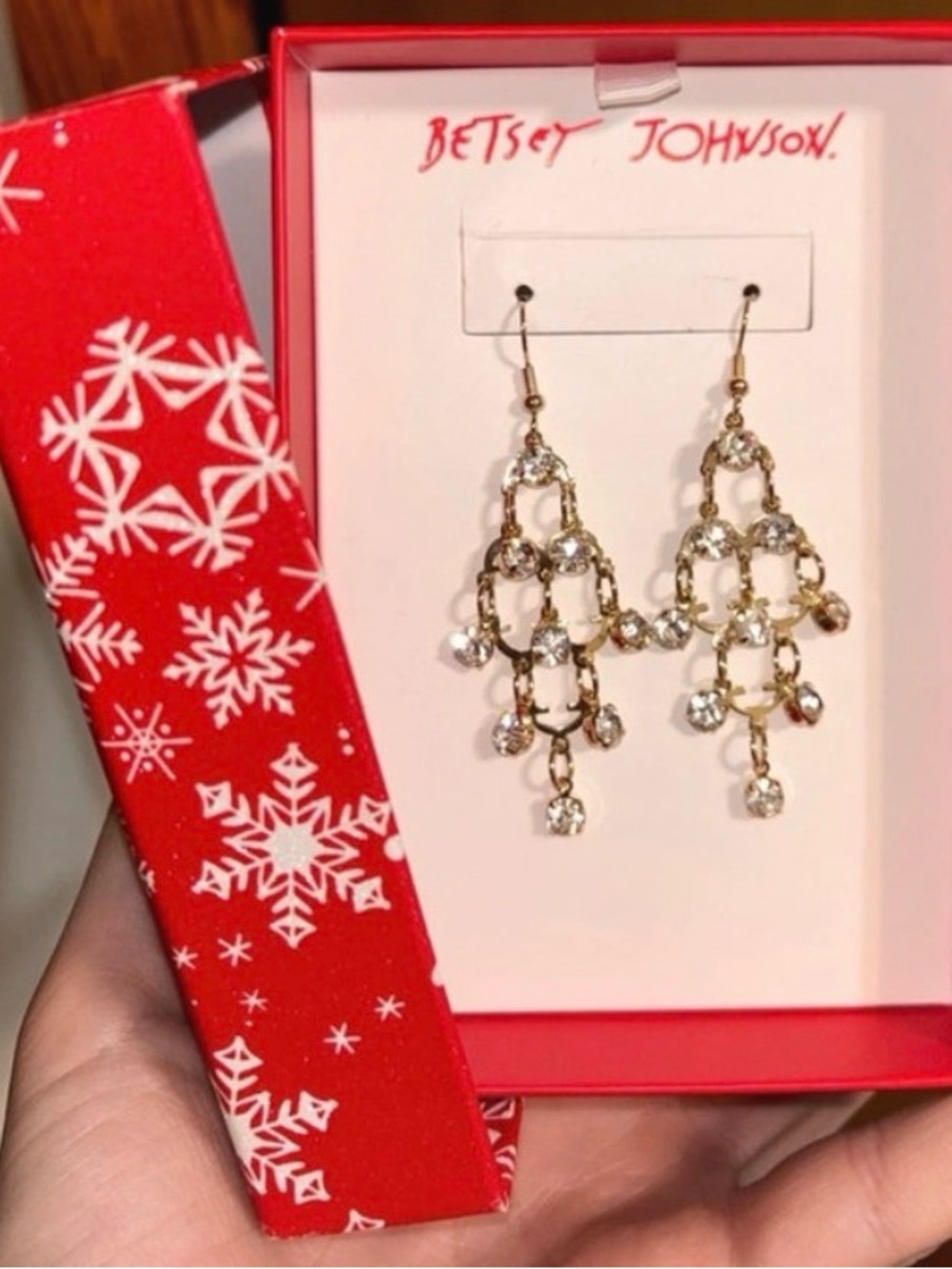 BETSEY JOHNSON Christmas Holiday Snowflake Crystal Chandelier Earrings NEW NWT - Picture 2 of 3